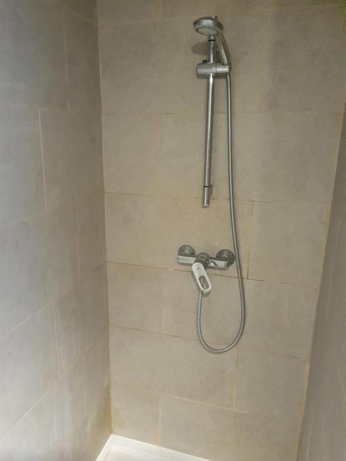 B96 2 Bedrooms Bruxelas